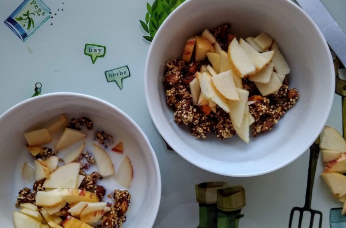 Cara Makan Granola: Manfaat, Variasi, Cara Penyajian